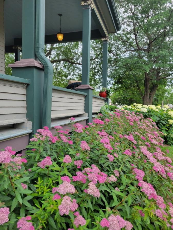 A Pousada Linda Sue Manor Sioux City Exterior foto